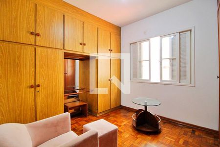 Casa à venda com 480m², 6 quartos e 8 vagasQuarto 4