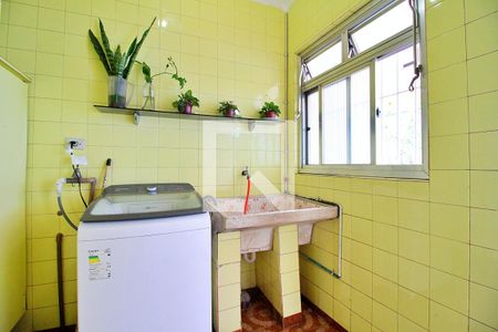 Casa à venda com 480m², 6 quartos e 8 vagasÁrea de Serviço