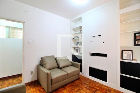 Casa à venda com 480m², 6 quartos e 8 vagasQuarto 3