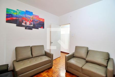 Casa à venda com 480m², 6 quartos e 8 vagasQuarto 3