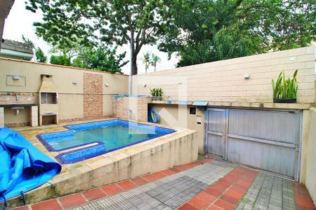 Casa à venda com 480m², 6 quartos e 8 vagasPiscina