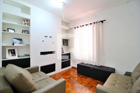 Casa à venda com 480m², 6 quartos e 8 vagasQuarto 3