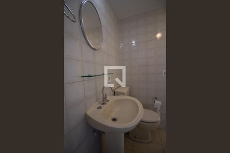 Apartamento à venda com 62m², 2 quartos e 2 vagas Apartamento à venda com 62m², 2 quartos e 2 vagasBanheiro