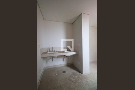 Apartamento para alugar com 275m², 4 quartos e 4 vagasBanheiro da Suíte 4