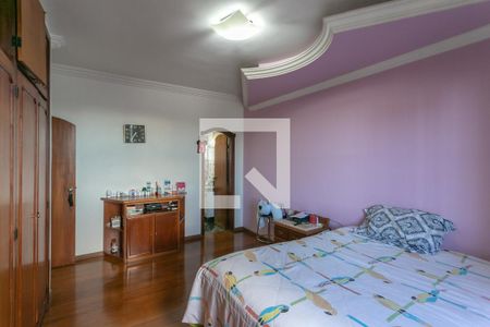 Apartamento à venda com 220m², 4 quartos e 4 vagasQuarto 4 - Suíte