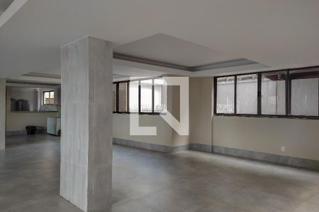 Apartamento à venda com 220m², 4 quartos e 4 vagasÁrea comum - Salão de festas