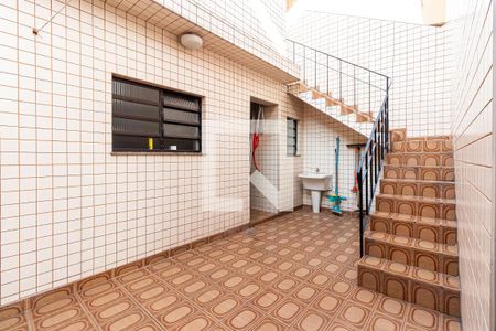 Casa à venda com 120m², 3 quartos e 2 vagasÁrea de Serviço