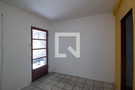 Sala 2 de casa para alugar com 2 quartos, 60m² em Vila Nova, Porto Alegre