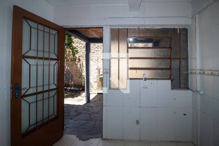 Sala/Cozinha de casa para alugar com 2 quartos, 60m² em Vila Nova, Porto Alegre