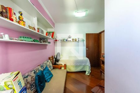 Apartamento à venda com 127m², 4 quartos e 2 vagas Apartamento à venda com 127m², 4 quartos e 2 vagasSuíte 2