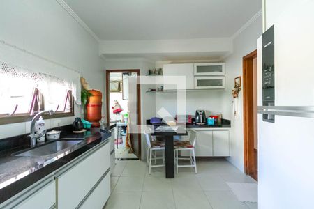 Apartamento à venda com 127m², 4 quartos e 2 vagas Apartamento à venda com 127m², 4 quartos e 2 vagasCozinha
