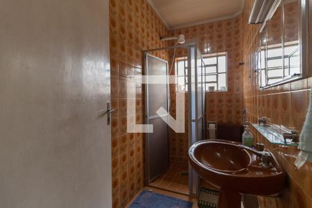 Casa à venda com 180m², 5 quartos e 2 vagas Casa à venda com 180m², 5 quartos e 2 vagasBanheiro 2