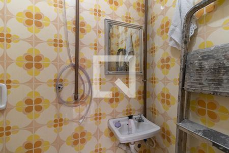 Casa à venda com 180m², 5 quartos e 2 vagas Casa à venda com 180m², 5 quartos e 2 vagasBanheiro 2 da Edícula