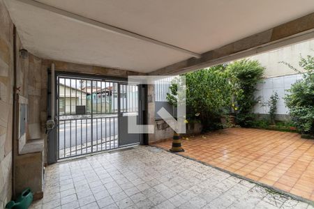 Casa à venda com 180m², 5 quartos e 2 vagas Casa à venda com 180m², 5 quartos e 2 vagasGaragem