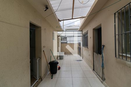 Casa à venda com 180m², 5 quartos e 2 vagas Casa à venda com 180m², 5 quartos e 2 vagasQuintal