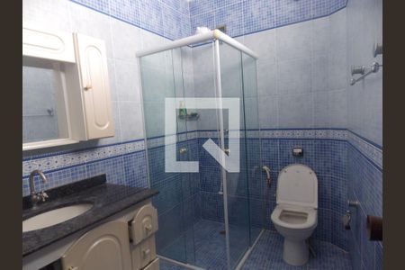 Casa à venda com 327m², 3 quartos e 4 vagasBanheiro