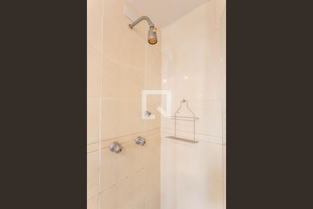 Apartamento à venda com 85m², 3 quartos e 2 vagas Apartamento à venda com 85m², 3 quartos e 2 vagasBanheiro Social