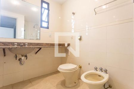 Apartamento à venda com 85m², 3 quartos e 2 vagas Apartamento à venda com 85m², 3 quartos e 2 vagasBanheiro Social