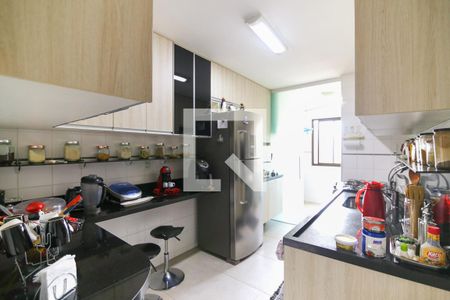 Apartamento à venda com 85m², 3 quartos e 2 vagas Apartamento à venda com 85m², 3 quartos e 2 vagasCozinha