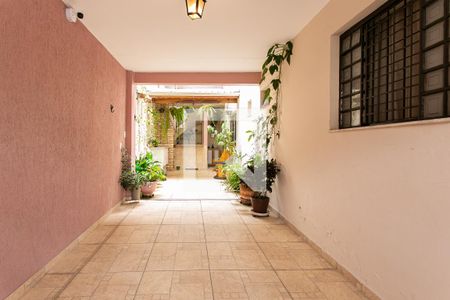 Casa à venda com 211m², 3 quartos e 2 vagas Casa à venda com 211m², 3 quartos e 2 vagasGaragem