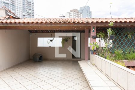 Casa à venda com 211m², 3 quartos e 2 vagas Casa à venda com 211m², 3 quartos e 2 vagasTerraço