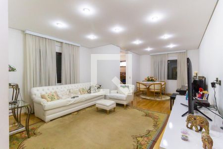 Apartamento à venda com 250m², 3 quartos e 4 vagas Apartamento à venda com 250m², 3 quartos e 4 vagasSala 2