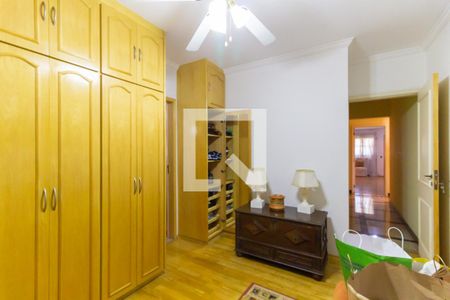 Apartamento à venda com 250m², 3 quartos e 4 vagas Apartamento à venda com 250m², 3 quartos e 4 vagasSuíte 3