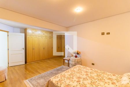 Apartamento à venda com 250m², 3 quartos e 4 vagas Apartamento à venda com 250m², 3 quartos e 4 vagasSuíte 1