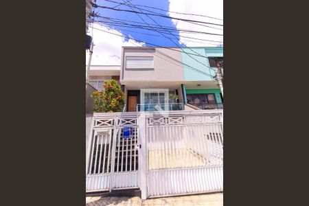 Casa à venda com 281m², 3 quartos e 4 vagasFachada