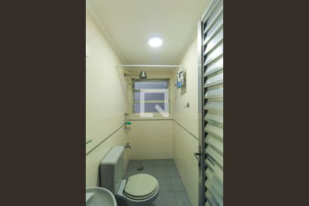 Casa à venda com 281m², 3 quartos e 4 vagasBanheiro de serviço