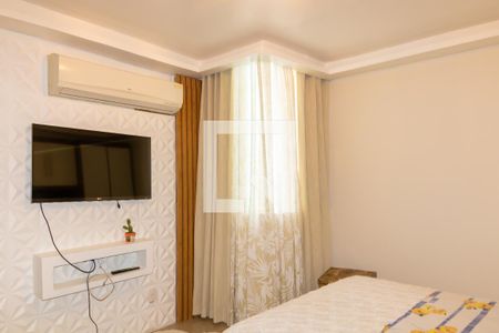 Quarto Suíte de casa de condomínio para alugar com 2 quartos, 85m² em Quintino Bocaiuva, Rio de Janeiro