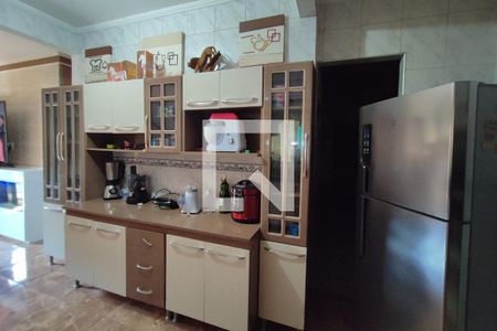 Casa à venda com 250m², 3 quartos e 3 vagasCozinha