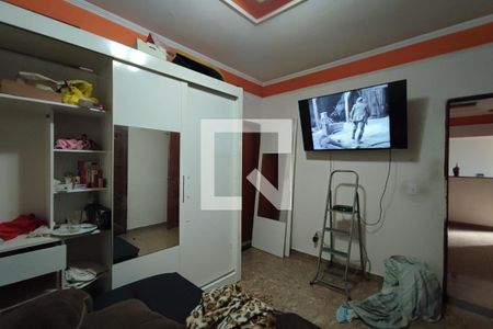 Casa à venda com 250m², 3 quartos e 3 vagasQuarto Suíte