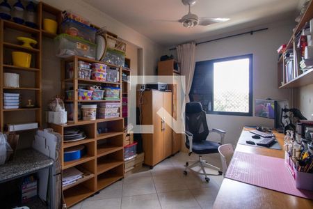 Apartamento à venda com 98m², 3 quartos e 2 vagas Apartamento à venda com 98m², 3 quartos e 2 vagasQuarto 3