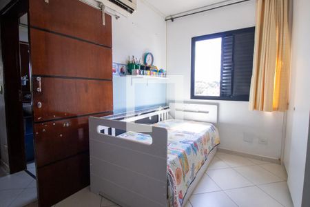 Apartamento à venda com 98m², 3 quartos e 2 vagas Apartamento à venda com 98m², 3 quartos e 2 vagasQuarto 2