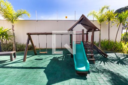 Apartamento à venda com 63m², 2 quartos e 1 vaga Apartamento à venda com 63m², 2 quartos e 1 vagaÁrea comum - Playground