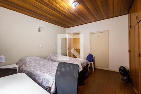 Casa à venda com 330m², 4 quartos e 15 vagasQuarto 2