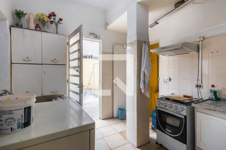 Casa à venda com 330m², 4 quartos e 15 vagasÁrea de Serviço
