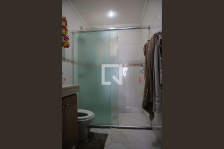 Apartamento para alugar com 400m², 5 quartos e 2 vagas Apartamento para alugar com 400m², 5 quartos e 2 vagasBanheiro da suíte