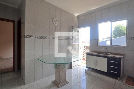 Casa à venda com 150m², 3 quartos e 2 vagasCasa 2 - Cozinha