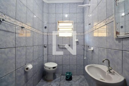 Casa à venda com 150m², 3 quartos e 2 vagasBanheiro Social