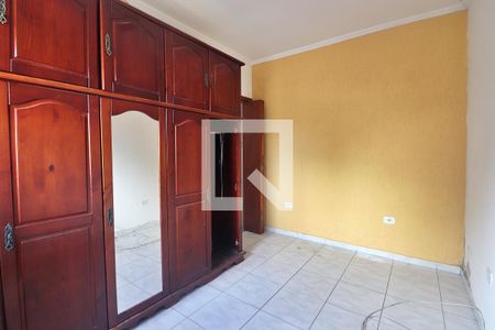 Casa à venda com 150m², 3 quartos e 2 vagasCasa 2 - Quarto 1