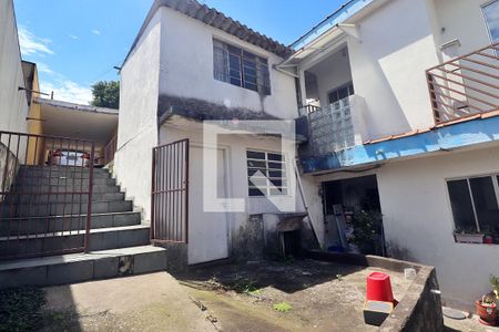 Casa à venda com 150m², 3 quartos e 2 vagasQuintal