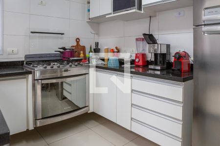 Casa à venda com 240m², 3 quartos e 2 vagas Casa à venda com 240m², 3 quartos e 2 vagasCozinha