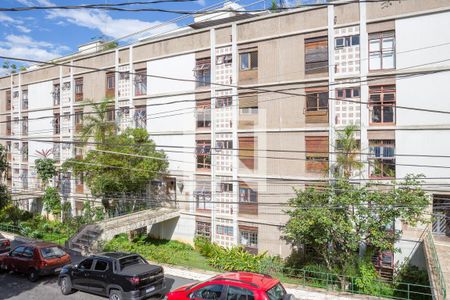 Casa à venda com 240m², 3 quartos e 2 vagas Casa à venda com 240m², 3 quartos e 2 vagasVista da Sacada do Quarto