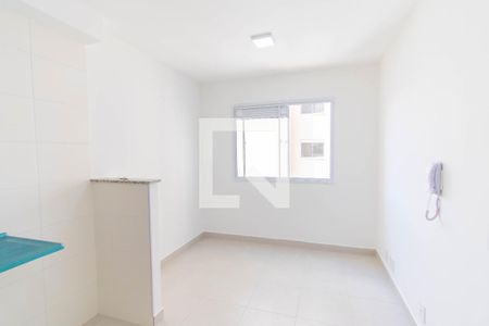 Sala de apartamento para alugar com 2 quartos, 33m² em Vila Ema, São Paulo