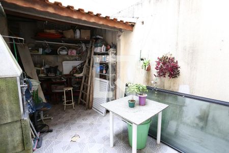 Casa à venda com 130m², 3 quartos e 2 vagasQuintal - Churrasqueira