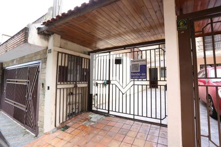 Casa à venda com 130m², 3 quartos e 2 vagasFachada