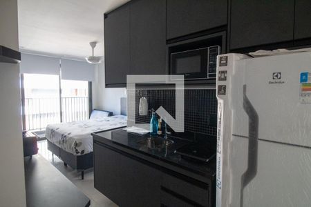 Cozinha de kitnet/studio para alugar com 1 quarto, 24m² em Brooklin Paulista, São Paulo