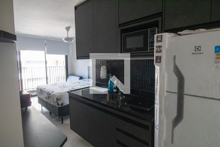 Cozinha de kitnet/studio para alugar com 1 quarto, 24m² em Brooklin Paulista, São Paulo